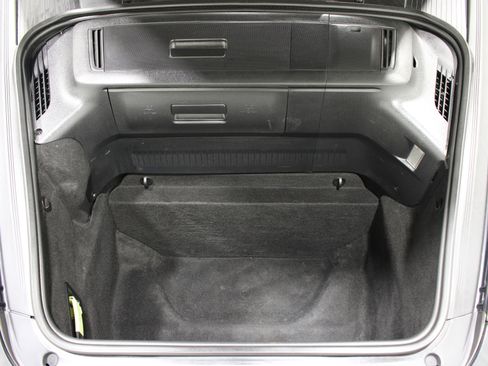 Used 2005 Porsche 911 Carrera image 38