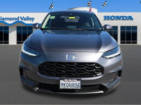 Used 2024 Honda HR-V LX image 2