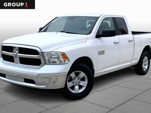 Used 2018 RAM 1500 Classic SLT image 1