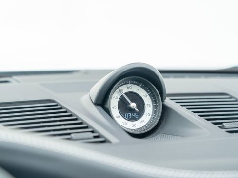 Certified 2024 Porsche 911 Carrera 4S AWD/4WD image 25