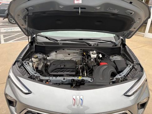 Used 2024 Buick Encore GX Preferred w/ Comfort Package image 19