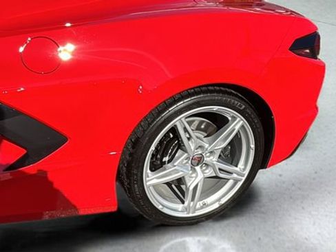 Used 2022 Chevrolet Corvette Stingray Preferred Conv w/ 2LT image 33