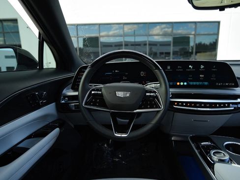 Used 2025 Cadillac Lyriq Sport w/ LPO, Floor Liner Package image 19