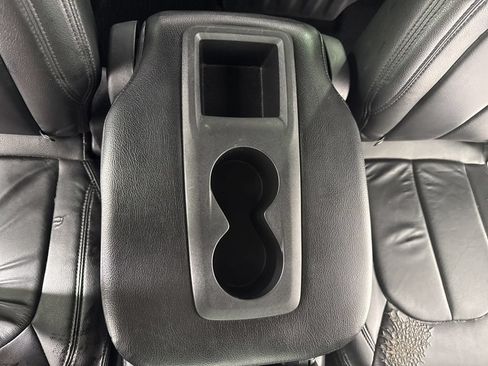 Used 2021 Chrysler Pacifica Touring w/ S Appearance Package FWD image 33