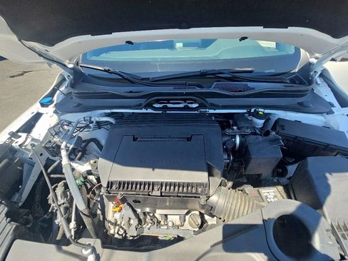 Used 2025 Honda Pilot Sport image 12
