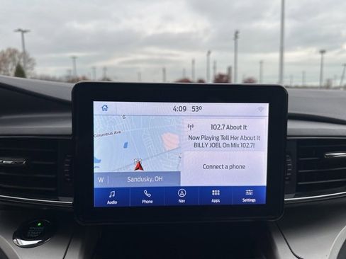 Used 2021 Ford Explorer XLT w/ Equipment Group 202A image 28