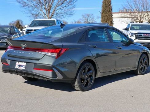 New 2026 Hyundai Elantra Sport image 3