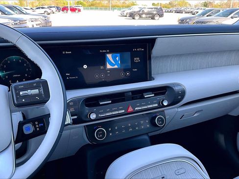 Used 2026 Hyundai Palisade Calligraphy image 7