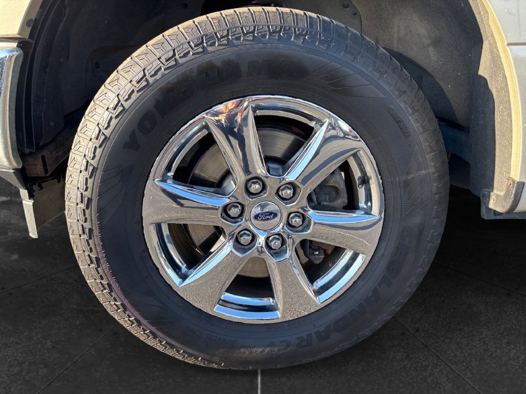 Used 2018 Ford F150 XLT w/ Equipment Group 302A Luxury AWD/4WD image 15