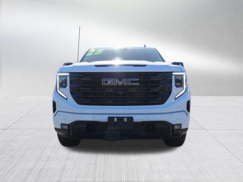 New 2025 GMC Sierra 1500 Elevation w/ Elevation Premium Package image 9