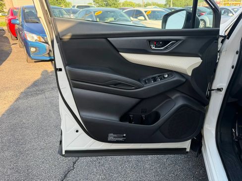 Used 2019 Subaru Ascent Premium AWD/4WD image 12
