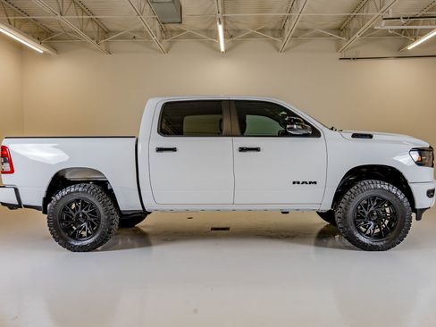 Used 2023 RAM 1500 Big Horn image 11