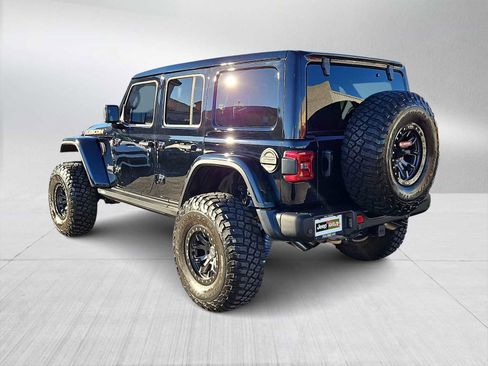 Used 2022 Jeep Wrangler Unlimited Rubicon w/ Trailer Tow Package image 6