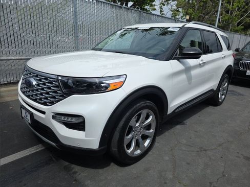 Used 2020 Ford Explorer Platinum w/ Premium Technology Package AWD/4WD image 1