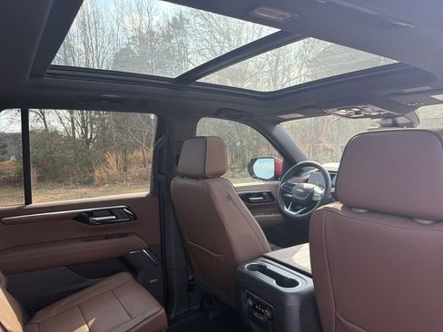 New 2026 Chevrolet Tahoe High Country w/ Sun And Tow Package image 21