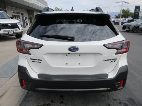 Used 2020 Subaru Outback Onyx Edition XT w/ Popular Package #2 AWD/4WD image 7