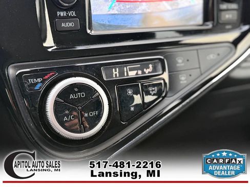 Used 2018 Toyota Prius C Two FWD image 18