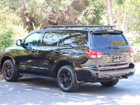Used 2020 Toyota Sequoia TRD Pro AWD/4WD image 11