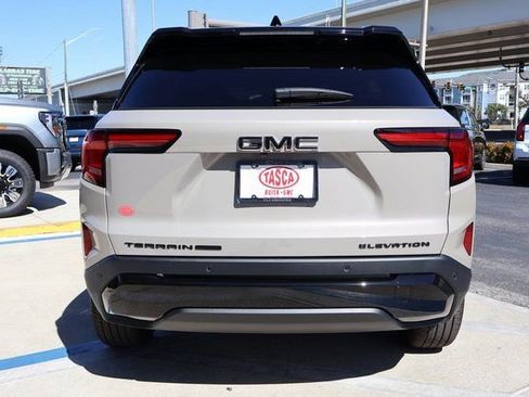 New 2026 GMC Terrain Elevation w/ Elevation Premium Package image 5