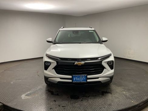 New 2026 Chevrolet TrailBlazer LT w/ Convenience Package image 2