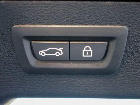 Used 2016 BMW X6 sDrive35i image 25