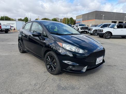 Used 2019 Ford Fiesta ST-Line FWD image 7
