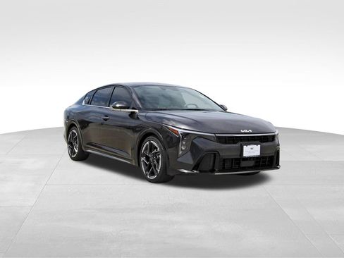 Used 2026 Kia K4 GT-Line w/ GT-Line Sunroof Package FWD image 1
