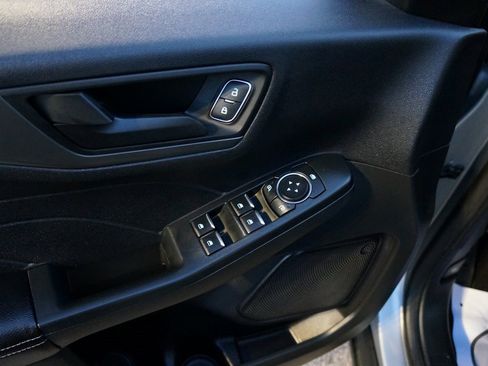 Used 2023 Ford Escape Active image 16