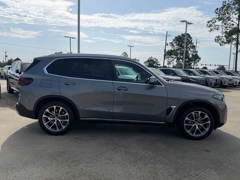 Used 2024 BMW X5 sDrive40i w/ Premium Package RWD image 4