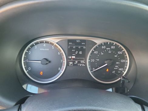 Certified 2022 Nissan Kicks S image 17