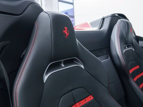 Used 2024 Ferrari SF90 Spider AWD/4WD image 40
