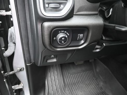 Used 2025 RAM 1500 Tradesman w/ Night Edition AWD/4WD image 13