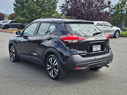 Used 2020 Nissan Kicks SV w/ Exterior Package FWD image 5