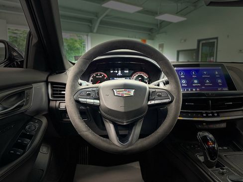 Used 2023 Cadillac CT5 V AWD/4WD image 19