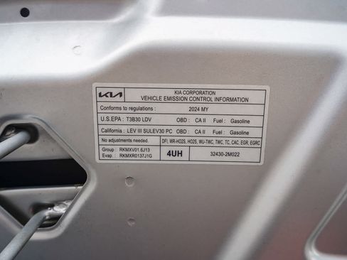 Used 2024 Kia Sorento SX Prestige AWD/4WD image 36
