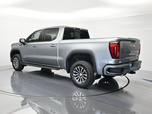 Used 2023 GMC Sierra 1500 AT4 w/ AT4 Premium Package AWD/4WD image 7