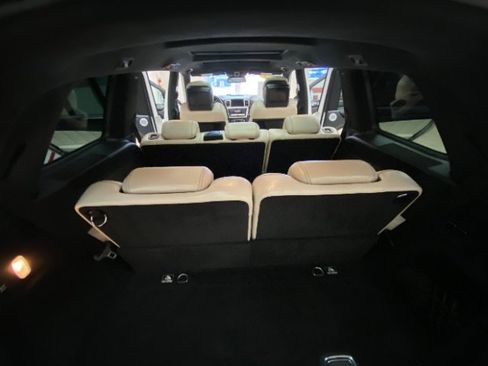 Used 2014 Mercedes-Benz GL 63 AMG 4MATIC image 17