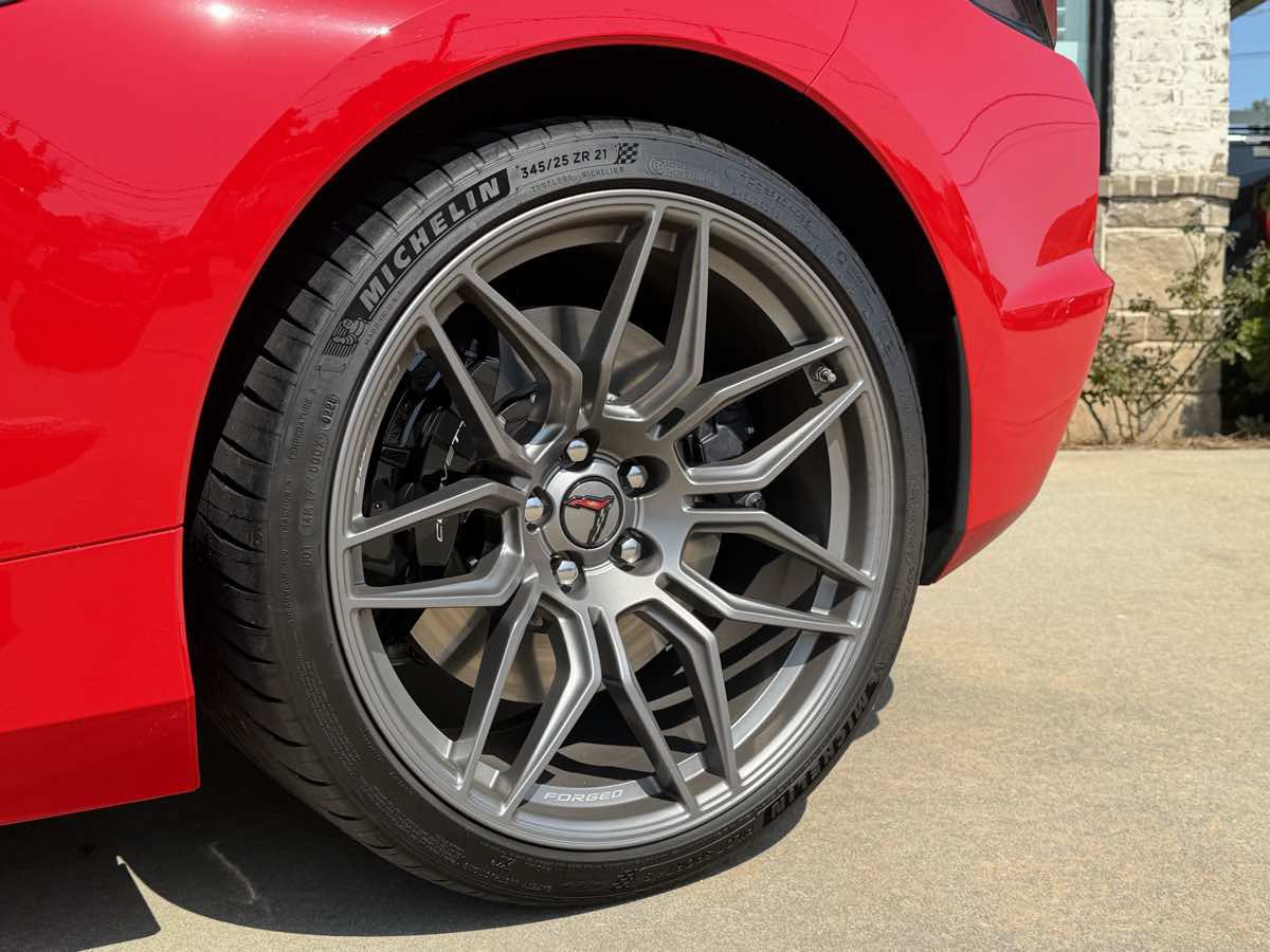 Used 2026 Chevrolet Corvette Z06 RWD image 28