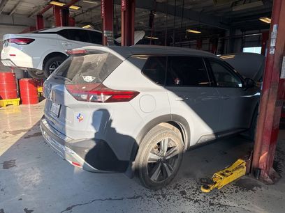 Used 2022 Nissan Rogue Platinum w/ Head-Up Display Package