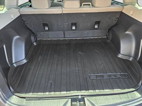 Used 2017 Subaru Forester 2.5i AWD/4WD image 6