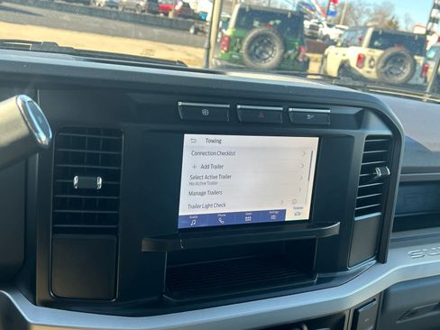 Used 2024 Ford F350 XL w/ XL Chrome Package image 37