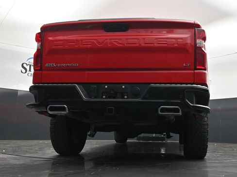 Used 2024 Chevrolet Silverado 1500 LT Trail Boss w/ Convenience Package II AWD/4WD image 31