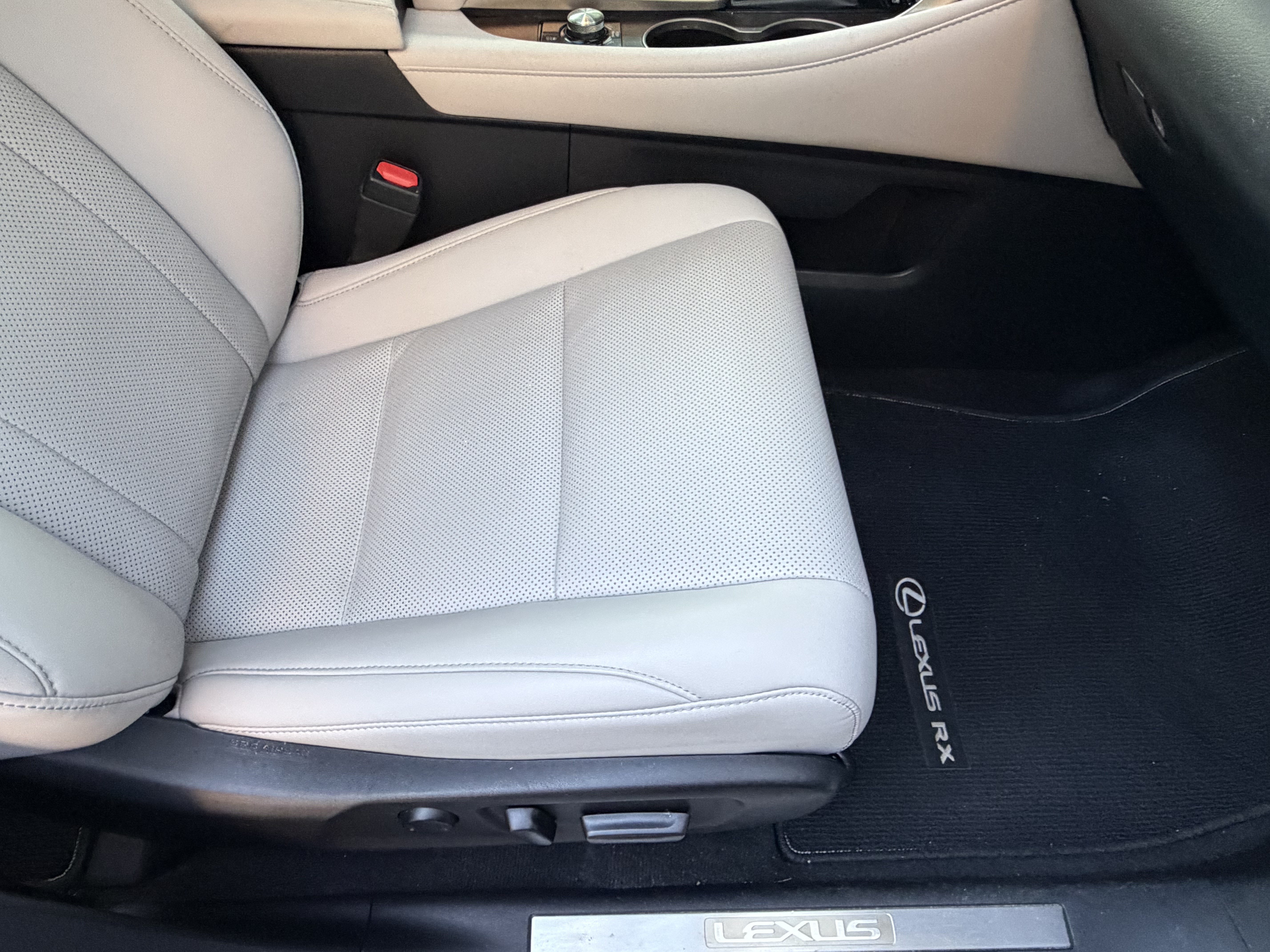 Used 2020 Lexus RX 350 FWD w/ Premium Package image 43