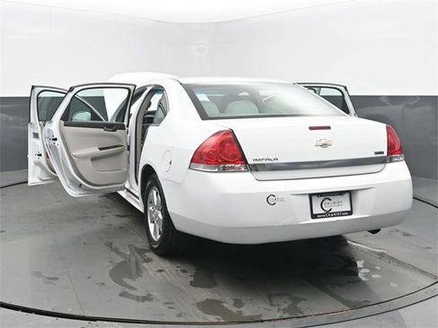Used 2011 Chevrolet Impala LS image 53