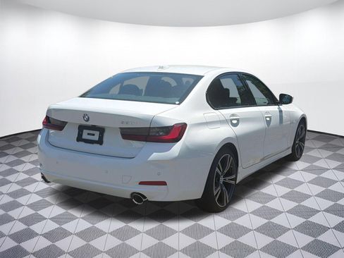 Certified 2023 BMW 330i Sedan w/ Driving Assistance Package RWD image 9