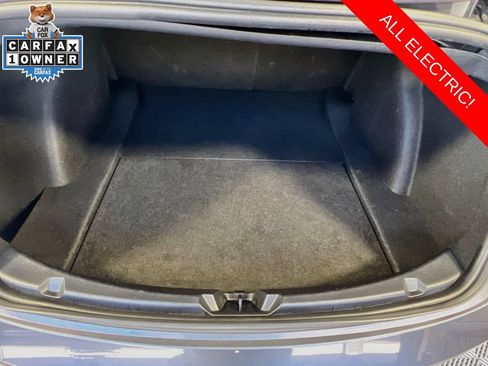 Used 2021 Tesla Model 3 Standard Range Plus RWD image 26