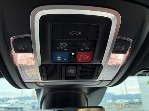 Used 2022 RAM 2500 Limited image 35