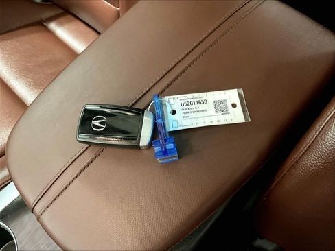 Used 2016 Acura TLX FWD image 30