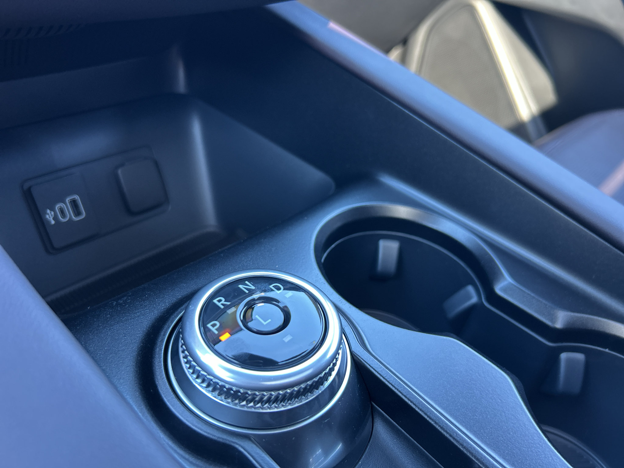 New 2027 Ford Explorer Platinum RWD image 18