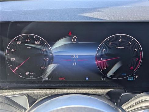 New 2026 Mercedes-Benz GLB 250 image 10